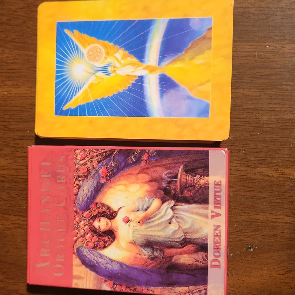 New TRAVEL Size Angels of Abundance Oracle Deck - 44 Cards w/ brief details